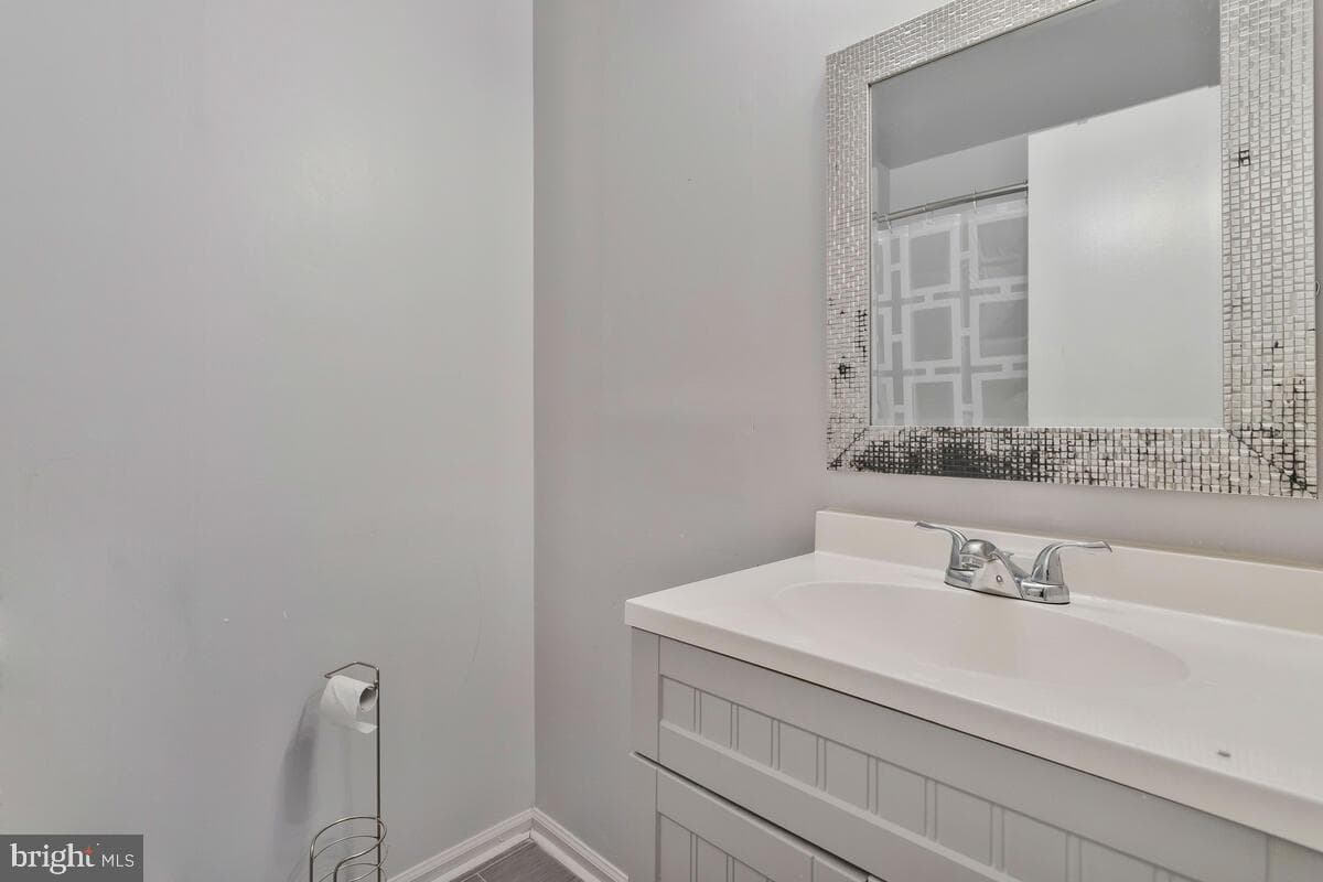 3534 Wood Creek Drive photo 24