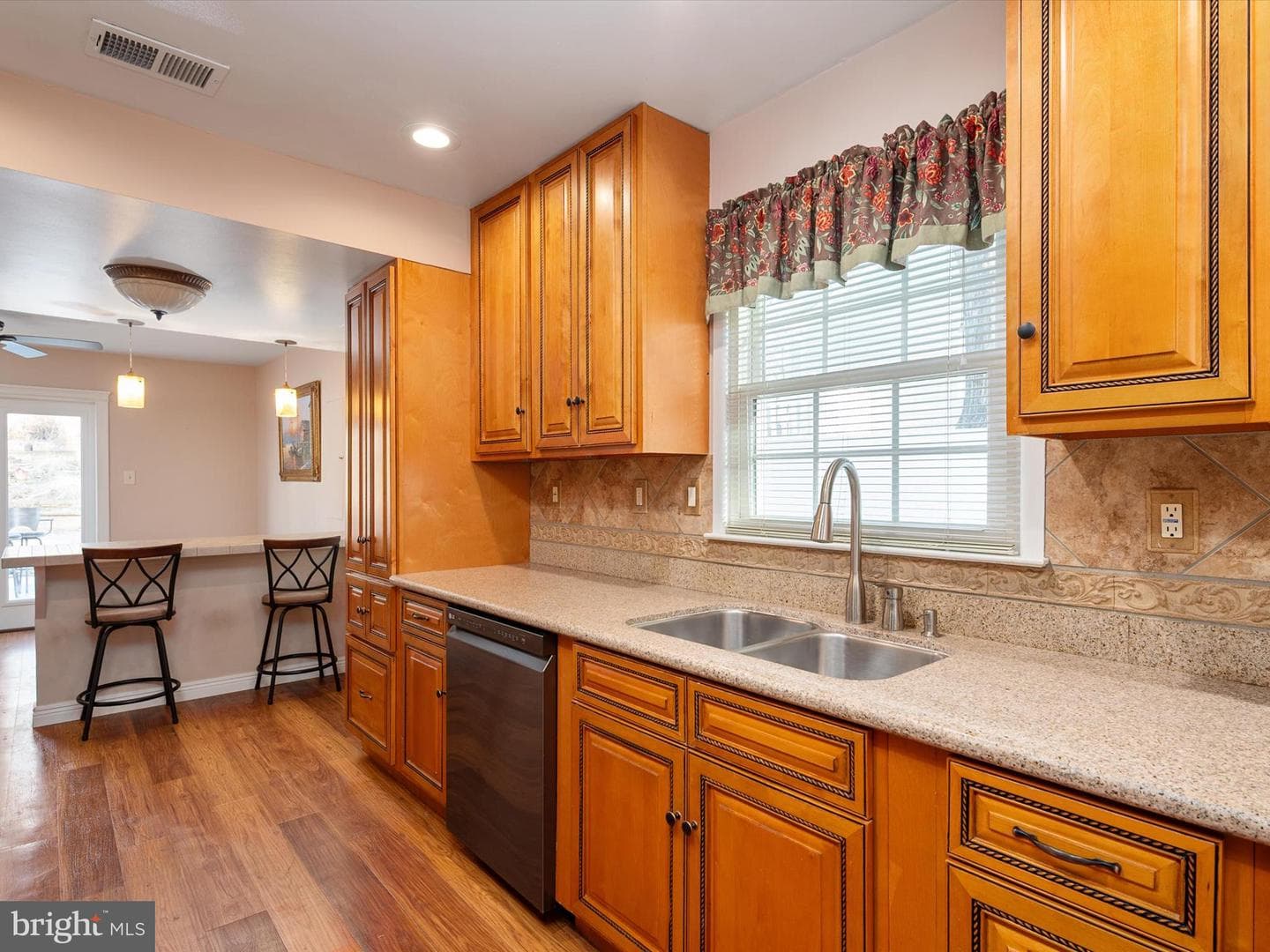 15587 Peach Walker Drive photo 20