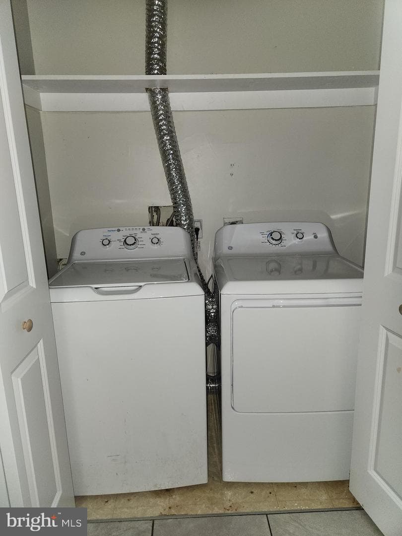 833 English Chestnut Drive photo 9