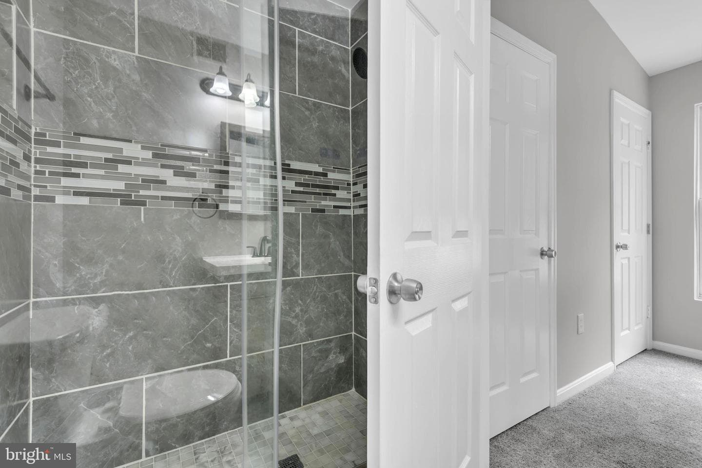 4720 Rolling Dale Way photo 14
