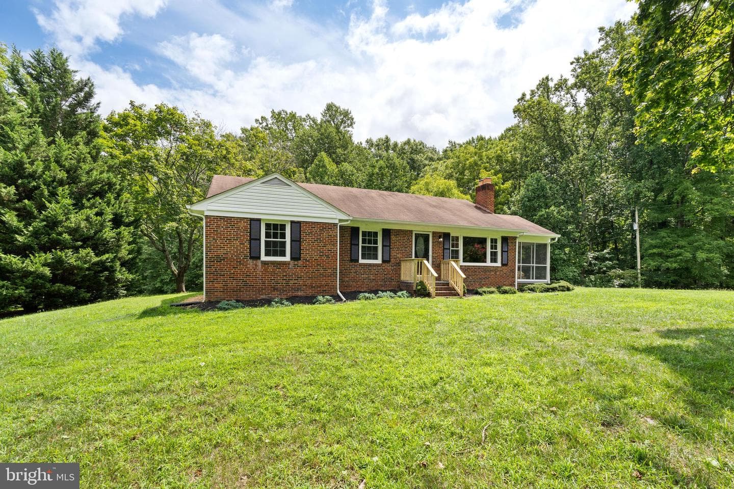 16007 Tanyard Road photo 7