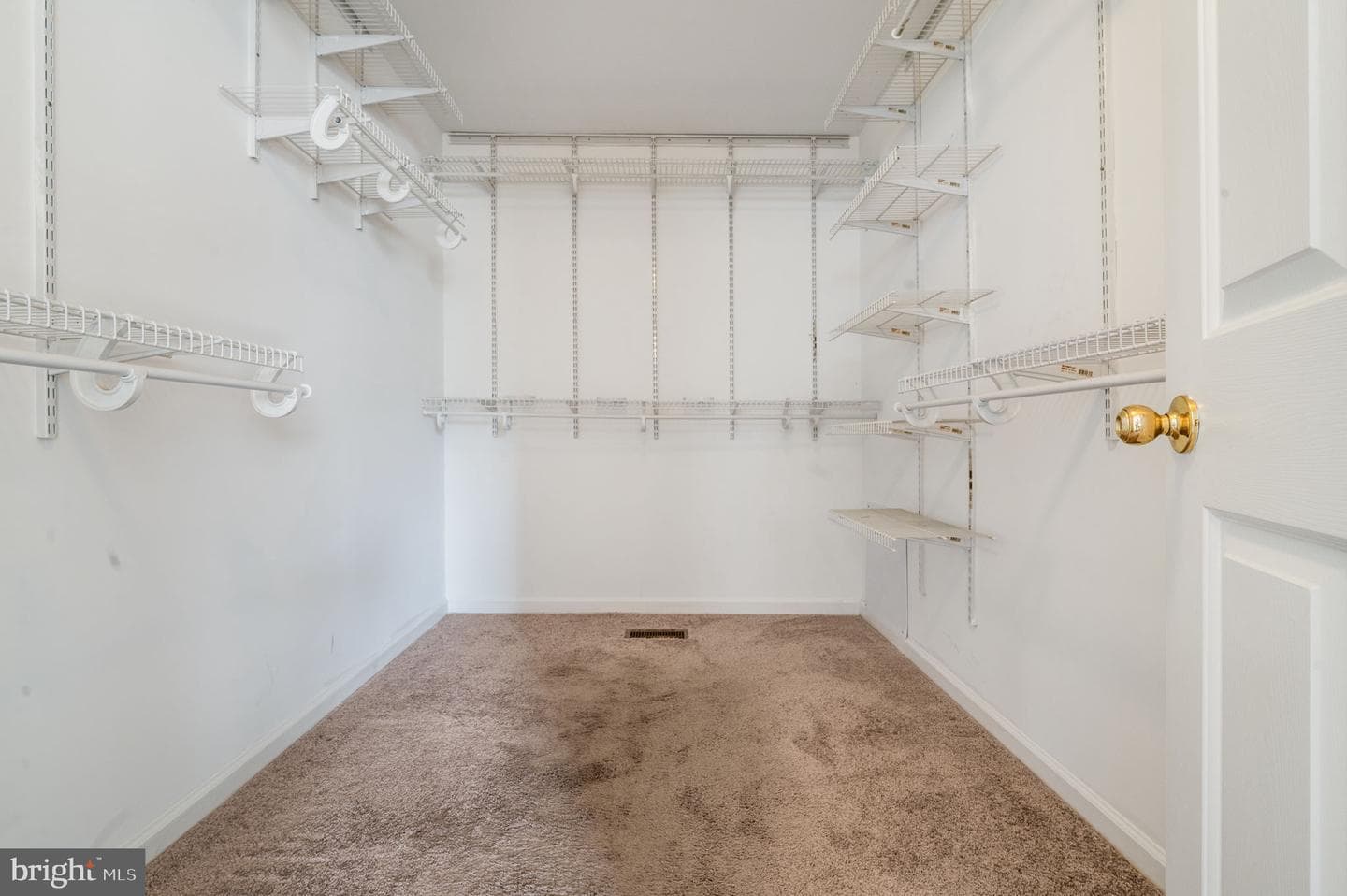10109 Running Brook Lane photo 20