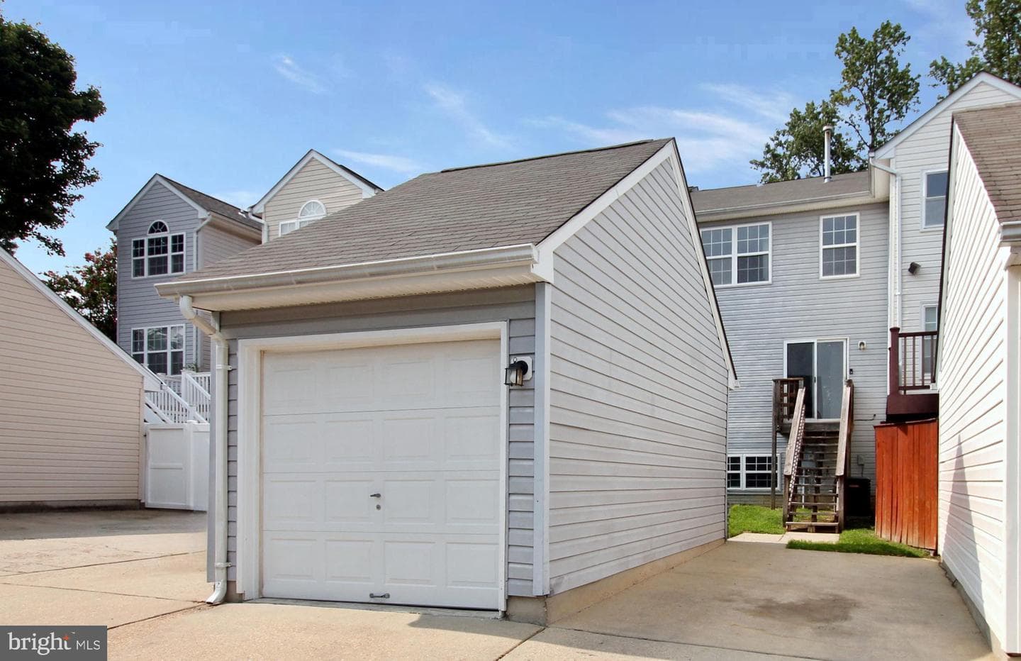 12807 Village Square Road photo 35