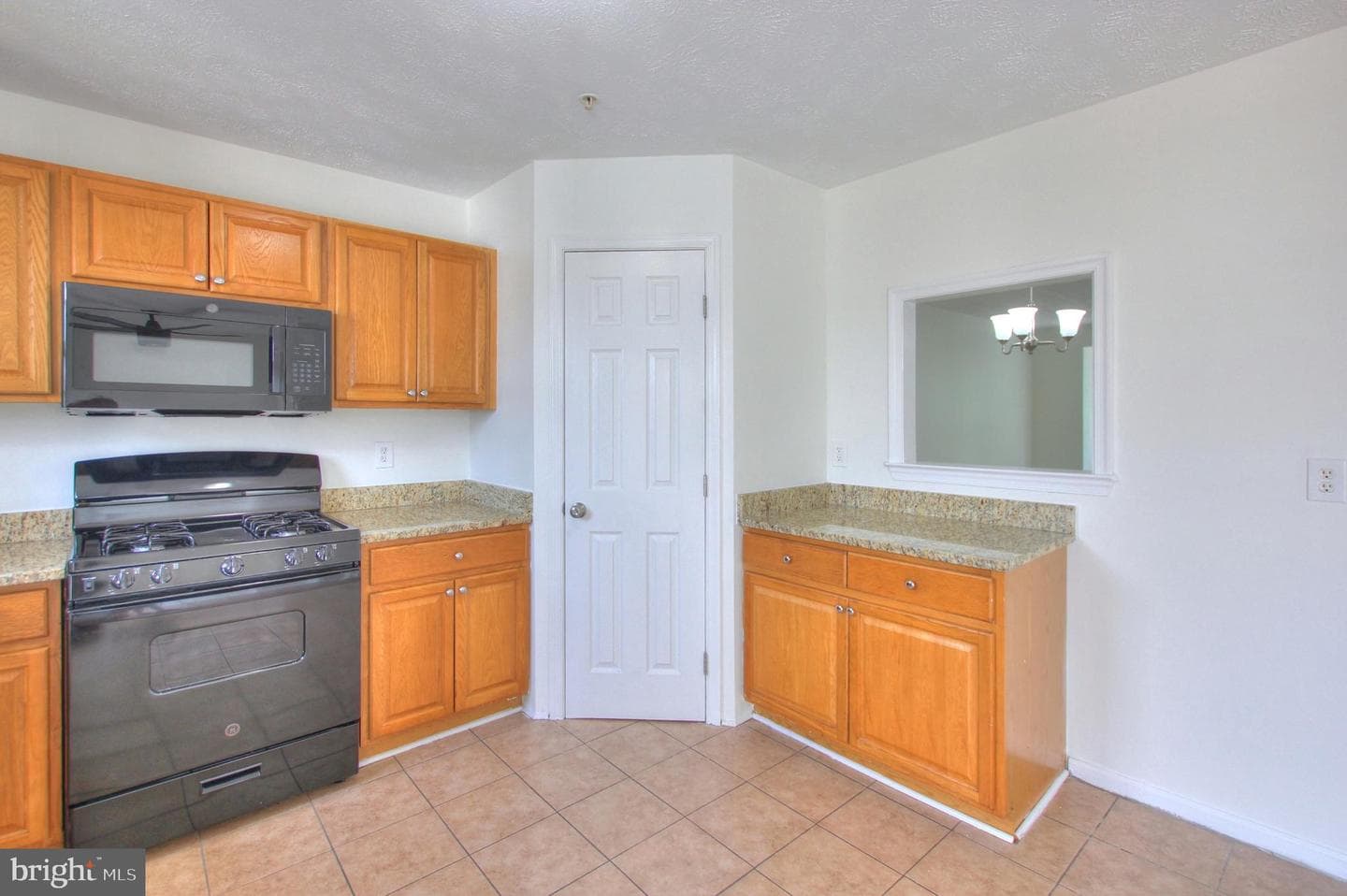 12807 Village Square Road photo 9