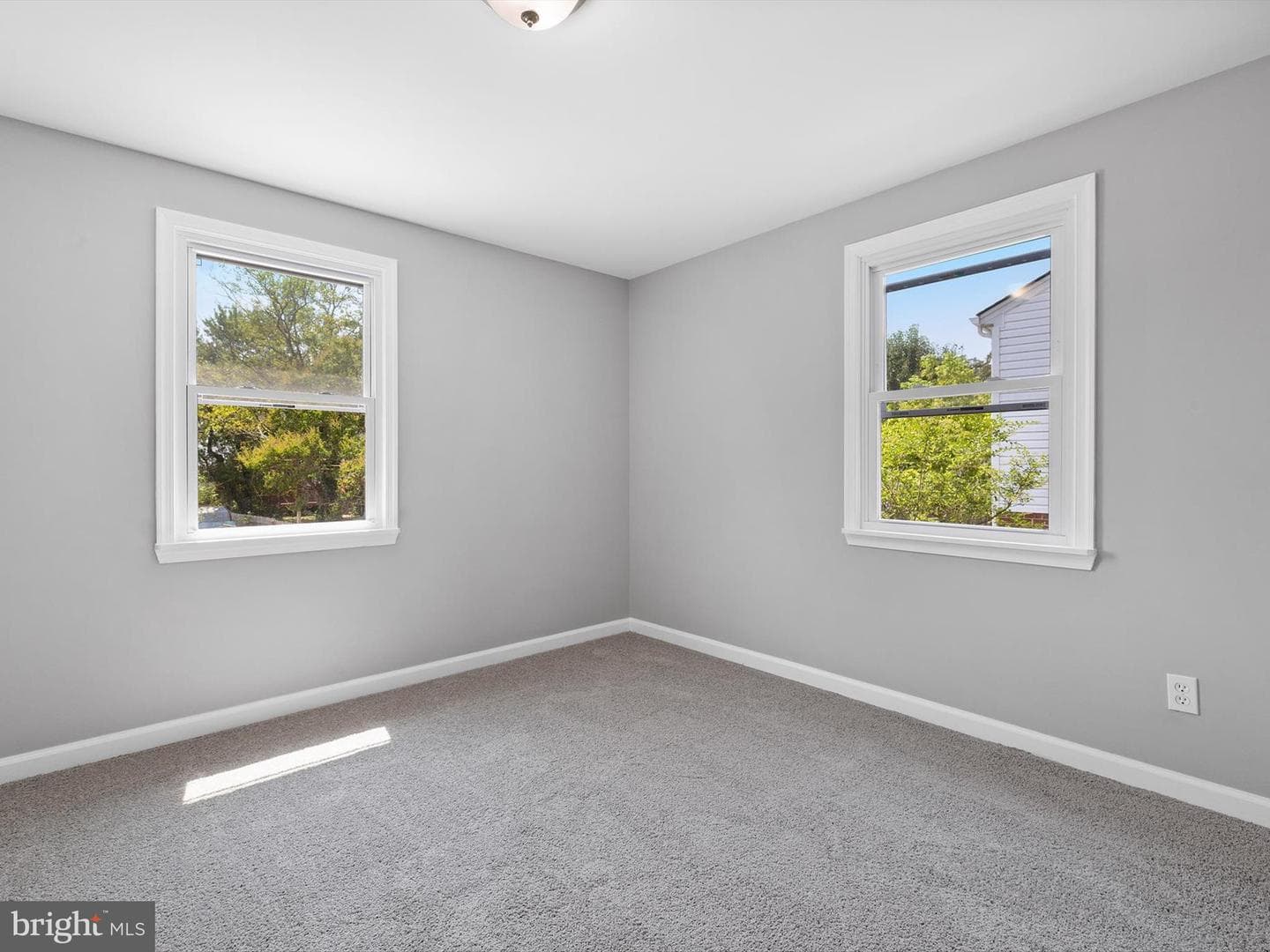 4530 Akron Street photo 12