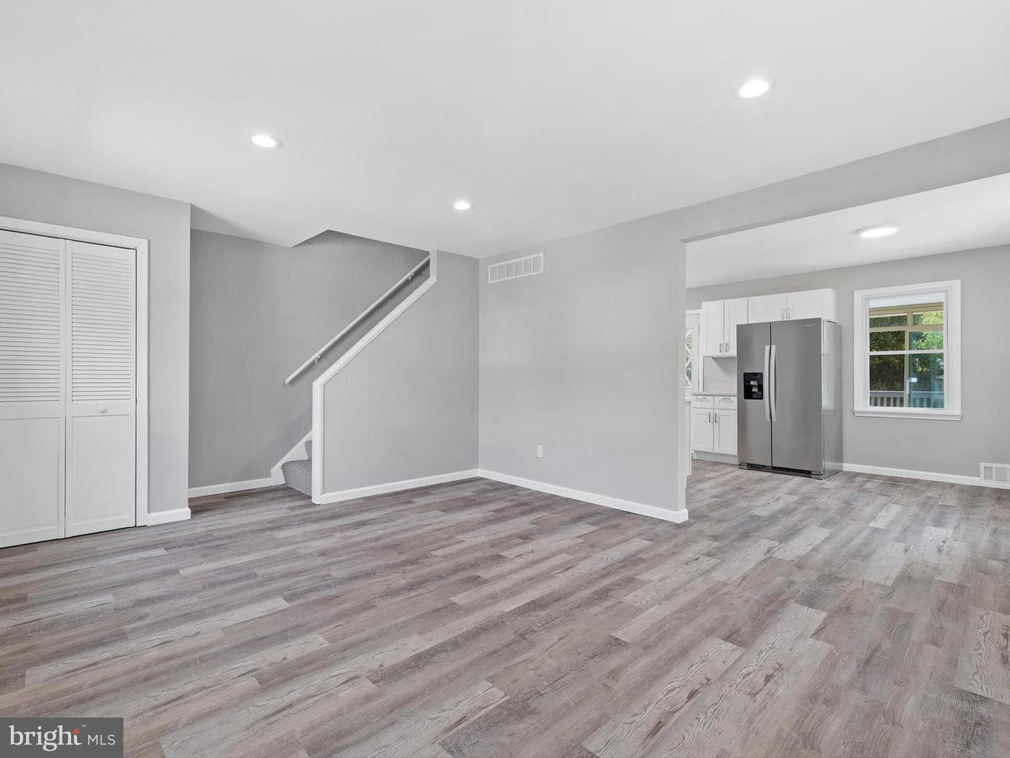 4530 Akron Street photo 8