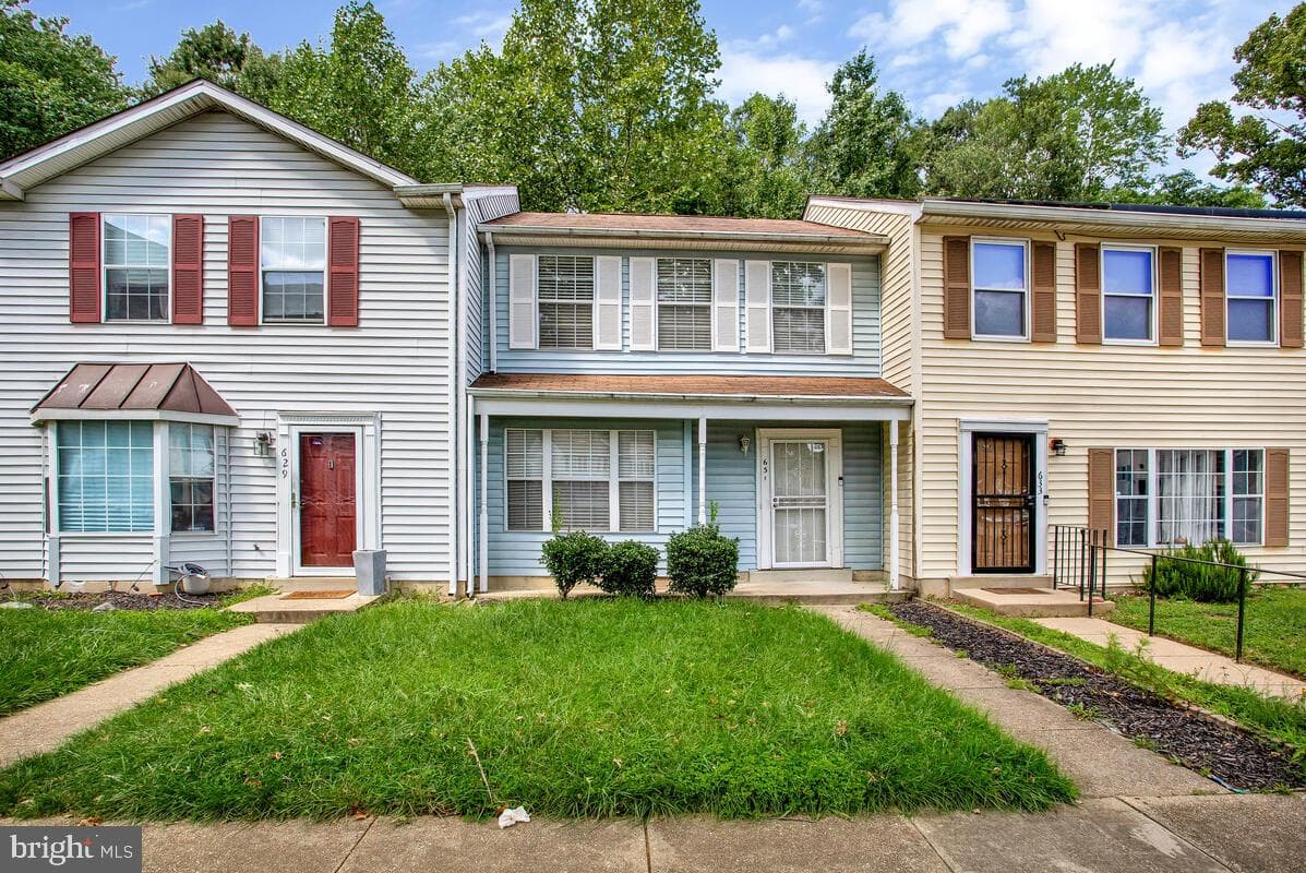 631 Mt Lubentia Court photo 2