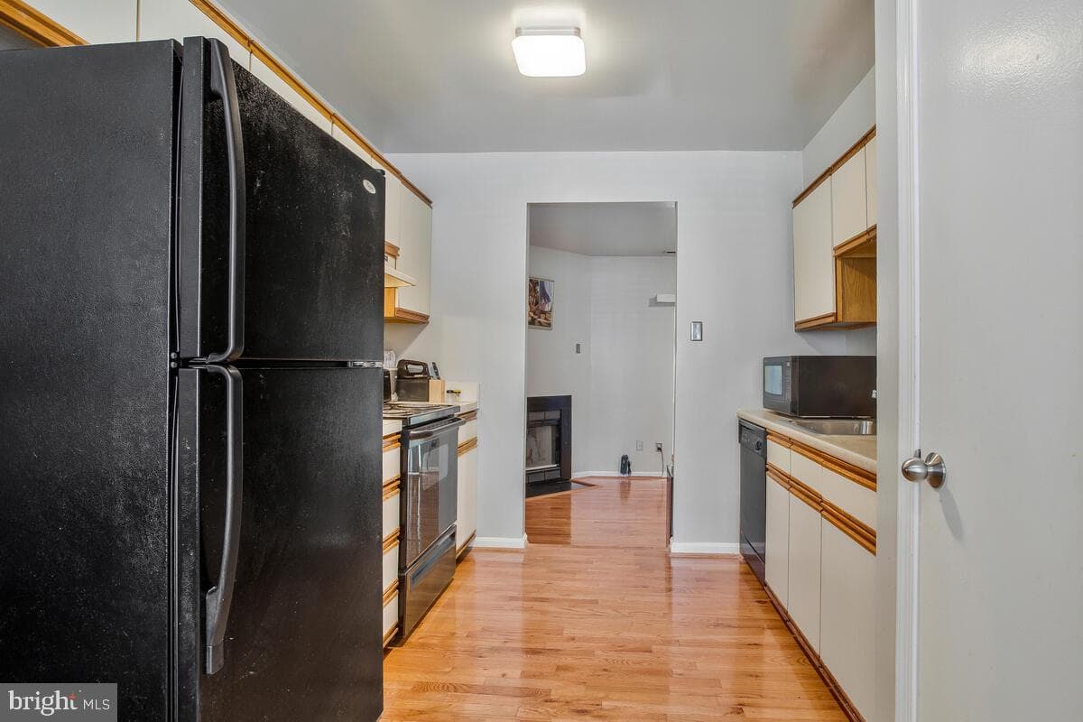 631 Mt Lubentia Court photo 8