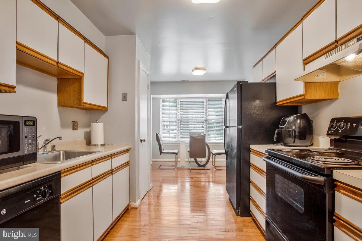 631 Mt Lubentia Court photo 9