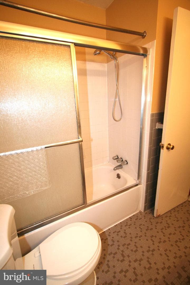9206 Saint Andrews Place photo 24