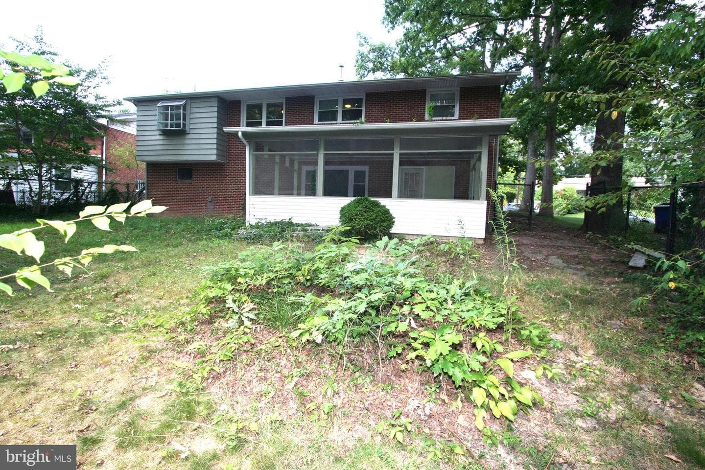 9206 Saint Andrews Place photo 47