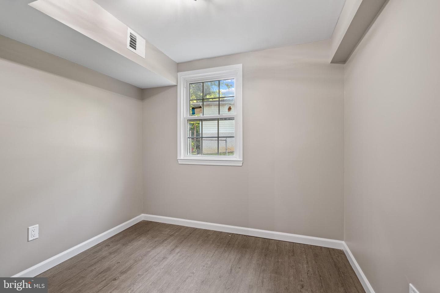 12301 Asbury Drive photo 12