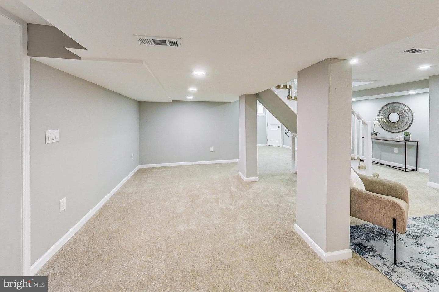 909 Nichols Drive photo 24