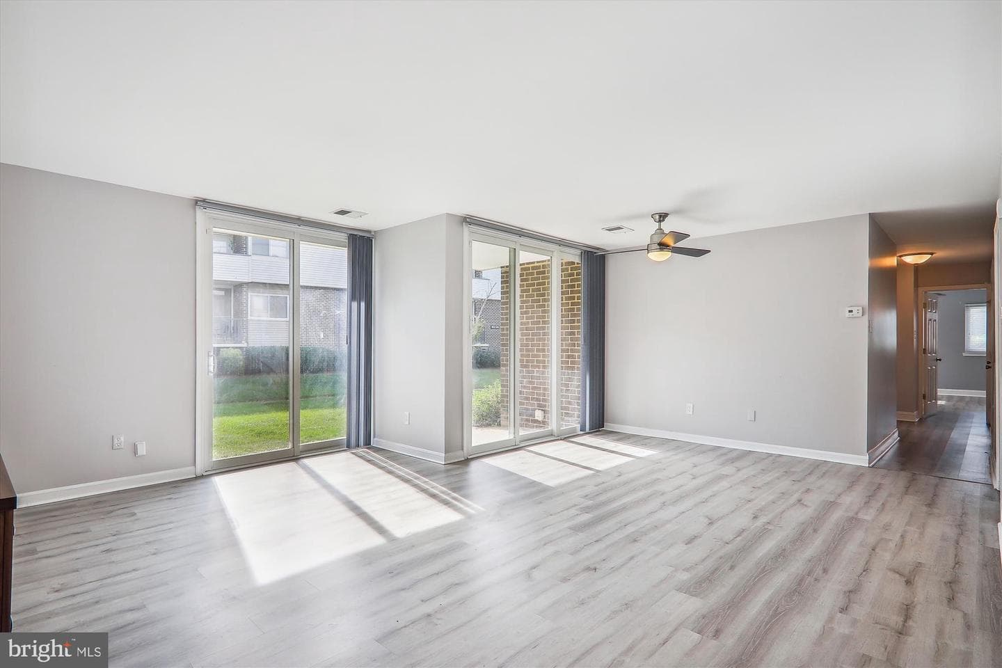 10218 Prince Place #10-T5 photo 3