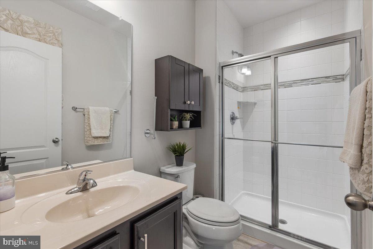9005 Hunt Meadow Lane photo 38