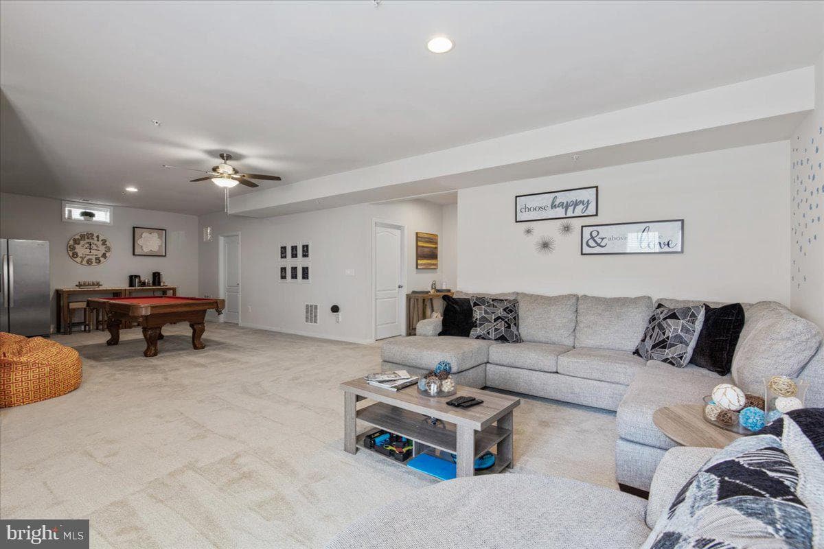 9005 Hunt Meadow Lane photo 39