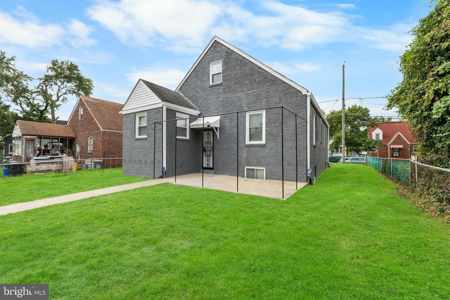 6321 Foster Street photo 14