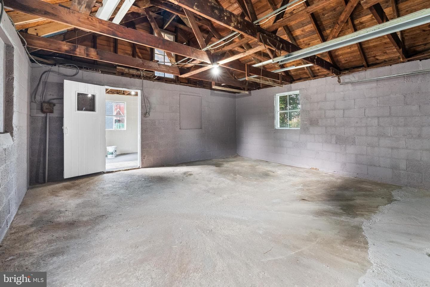6321 Foster Street photo 43