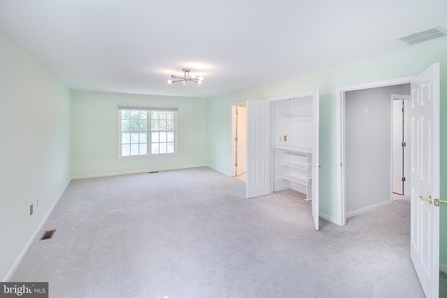 909 Amer Drive photo 20