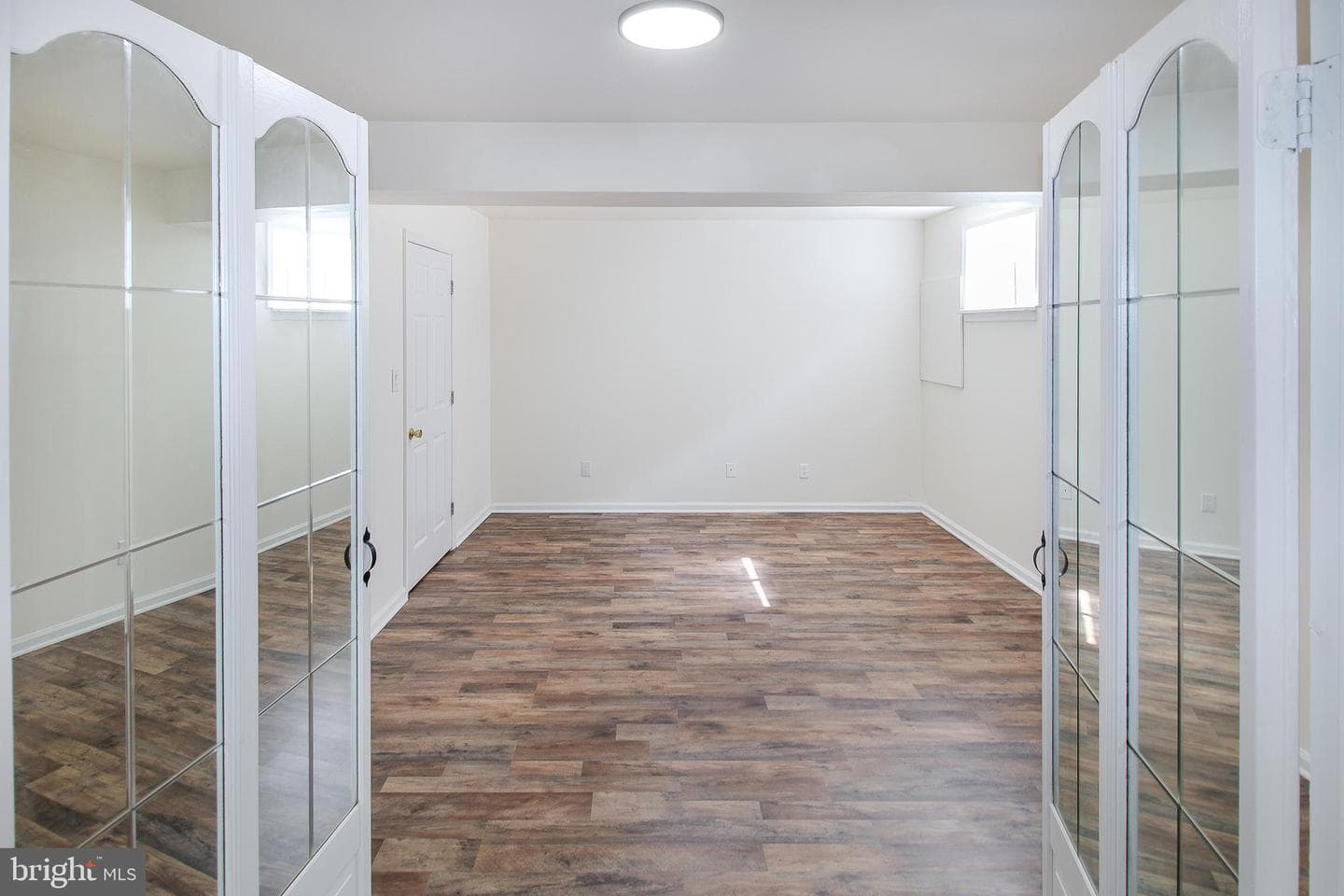 909 Amer Drive photo 33