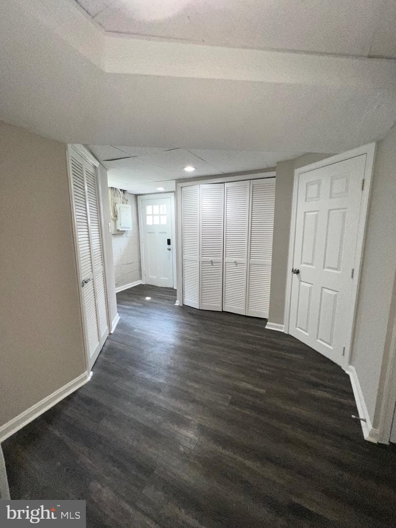 7112 Adelphi Road photo 25