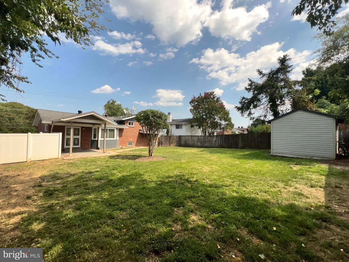 7112 Adelphi Road photo 28