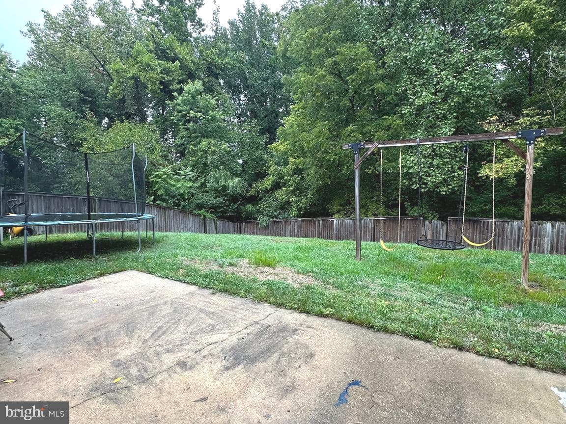 9412 Dashia Drive photo 24