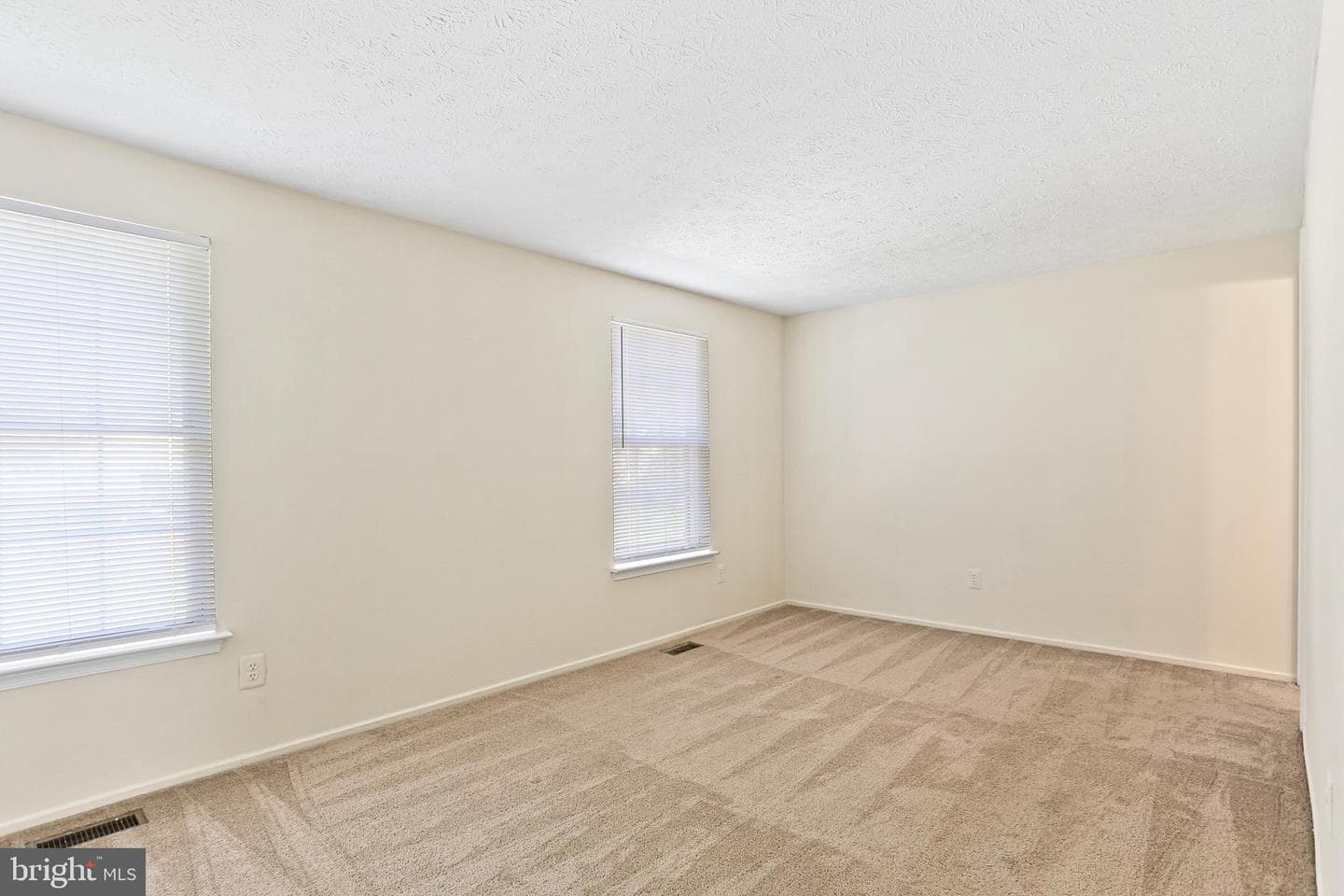 935 Pleasant Hill Lane photo 23