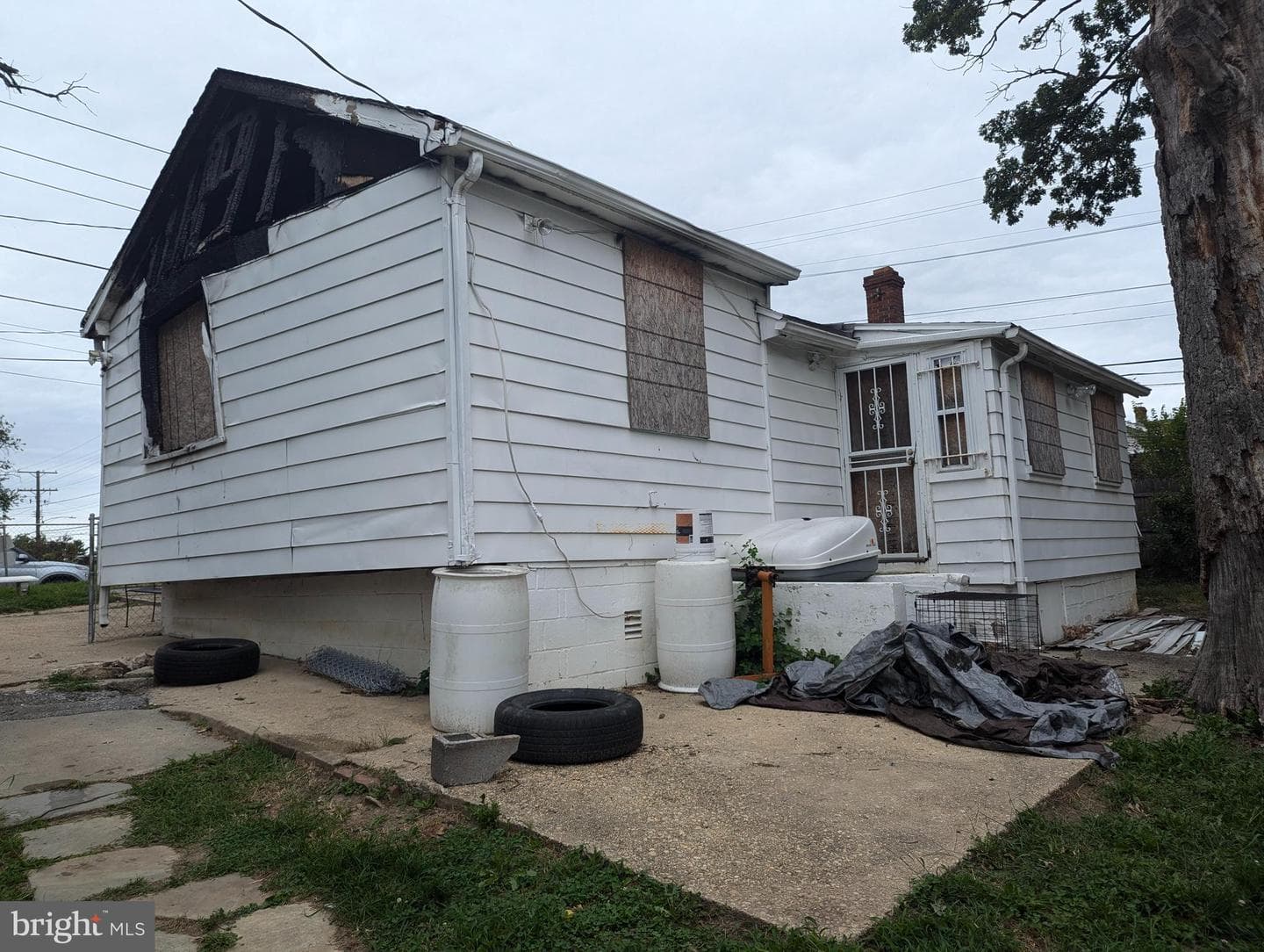 4000 Vine Street photo 11