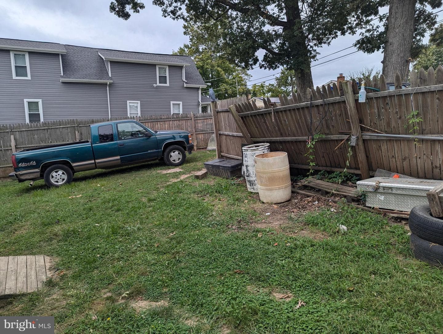 4000 Vine Street photo 21