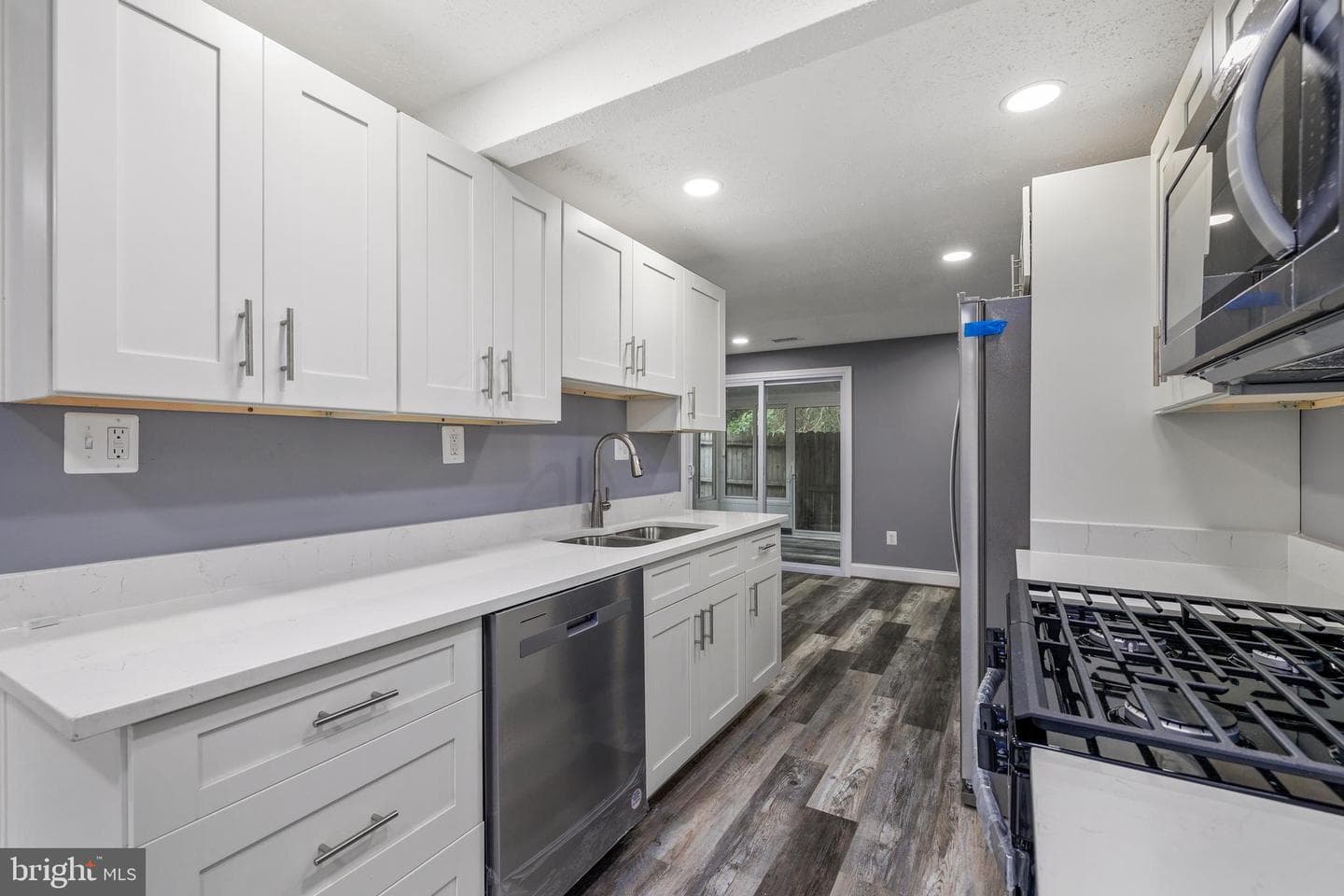 1736 Dutch Village Drive #N-371 photo 10