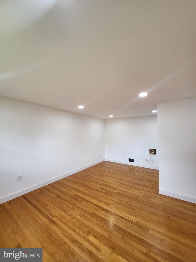 9705 Indian Princess Drive photo 23