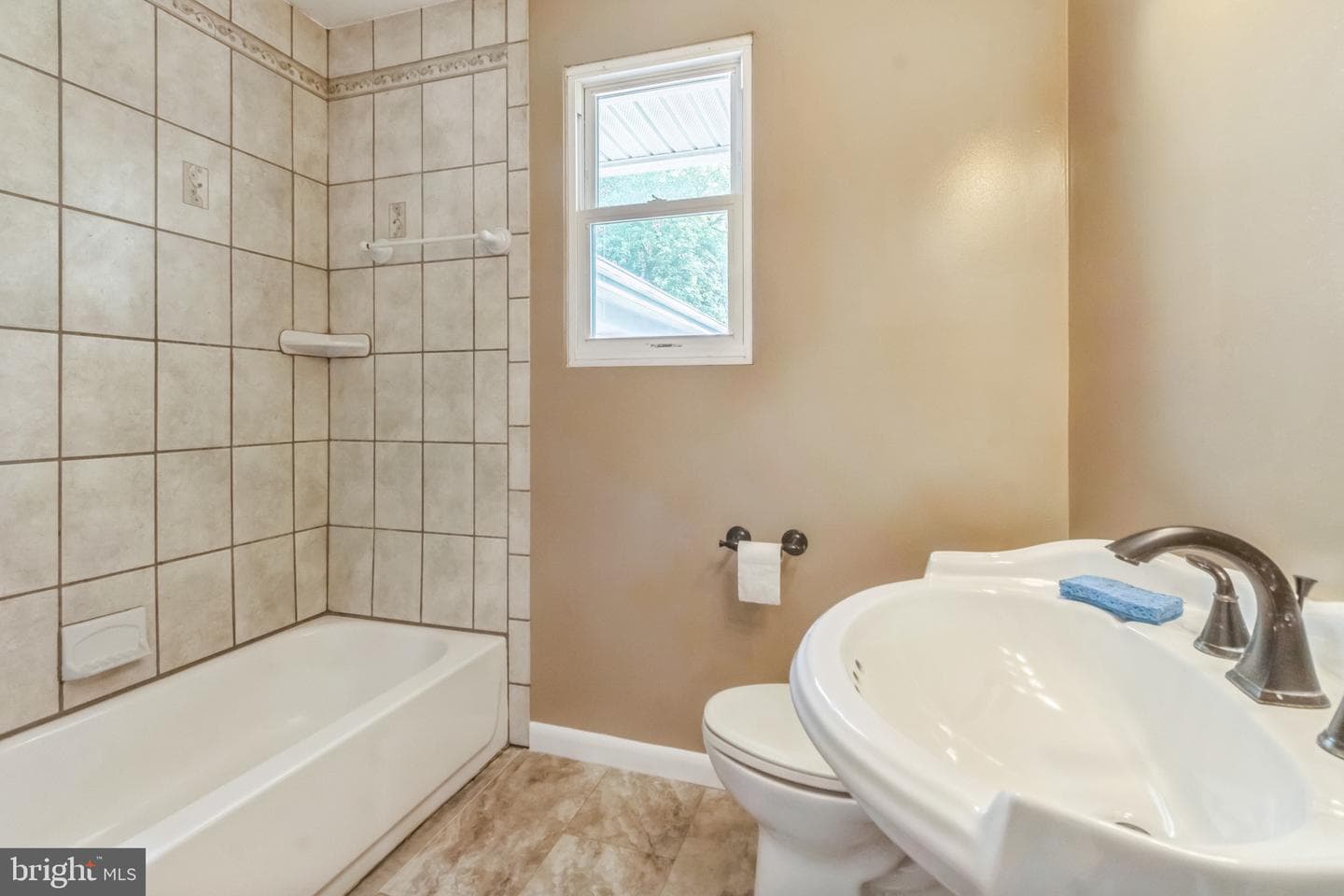 8704 Timothy Road photo 5