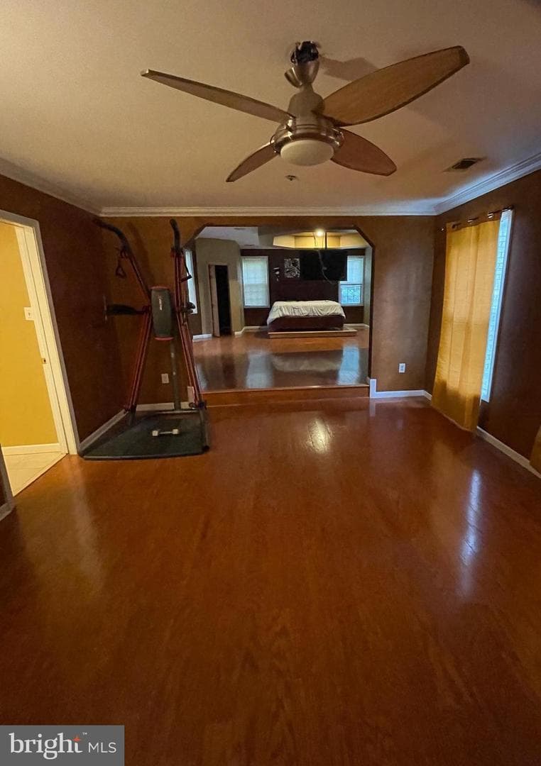 8405 Hardwick Court photo 5