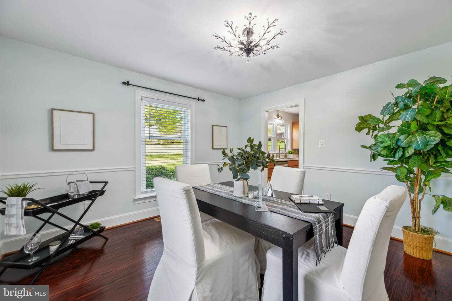 16812 Queen Anne Road photo 11