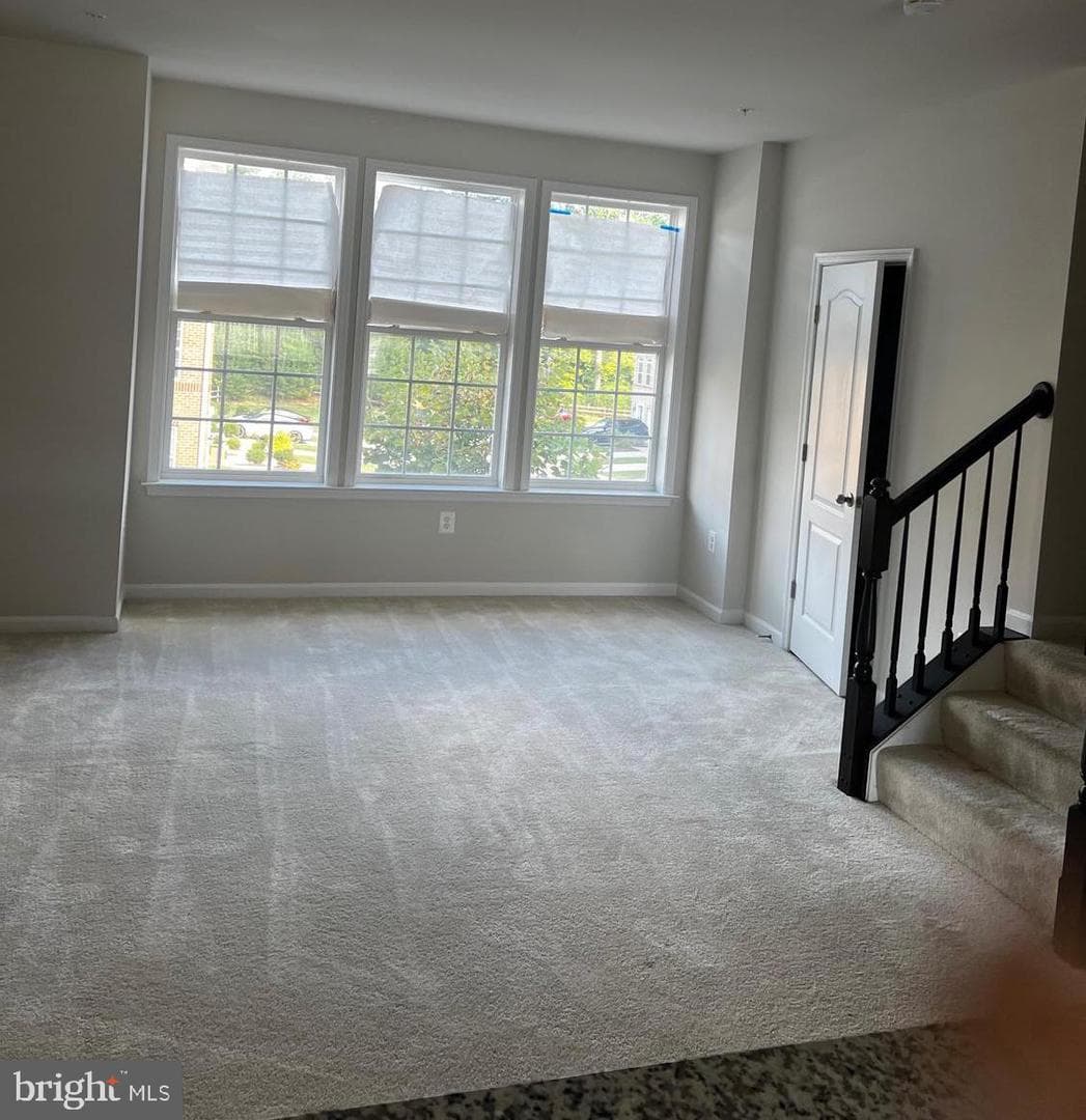 3507 Gentle Breeze Drive photo 2