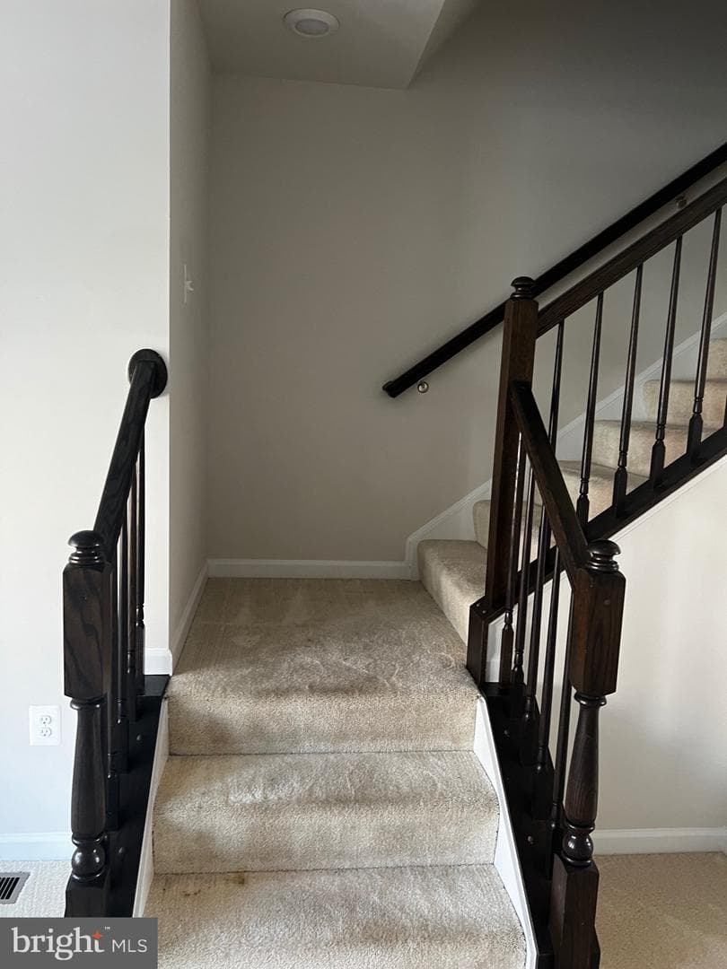 3507 Gentle Breeze Drive photo 5