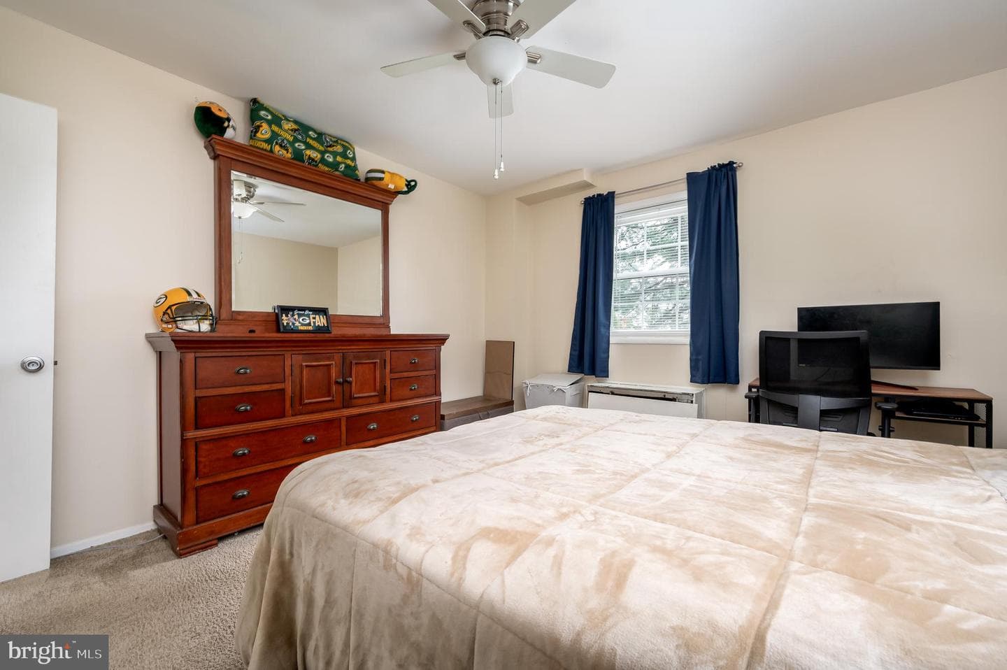4413 Romlon Street #201 photo 13