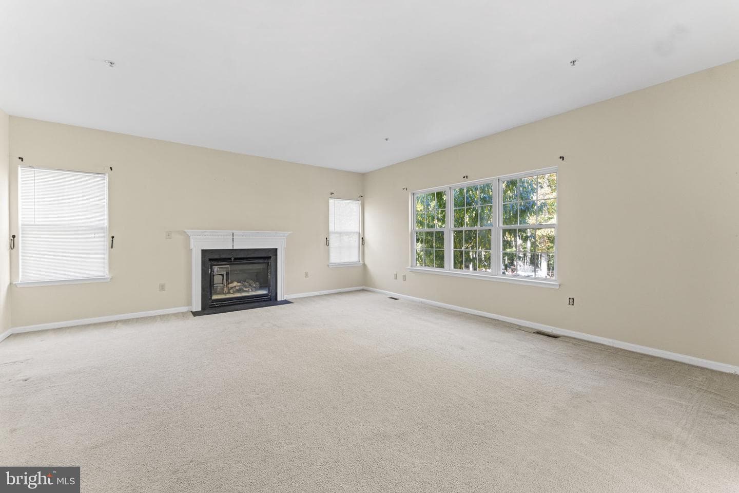 8800 Gladeside Drive photo 18