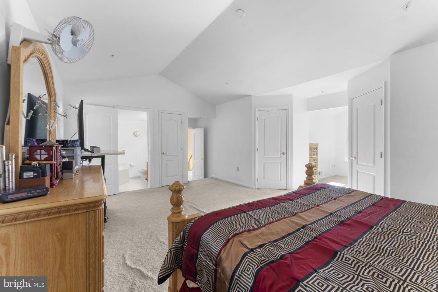 8800 Gladeside Drive photo 29