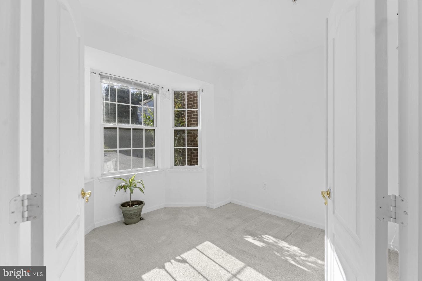 8800 Gladeside Drive photo 6