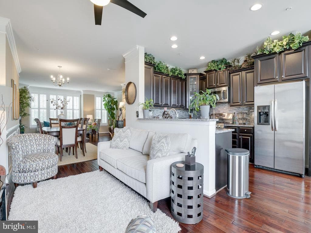 8920 Tower Place photo 13
