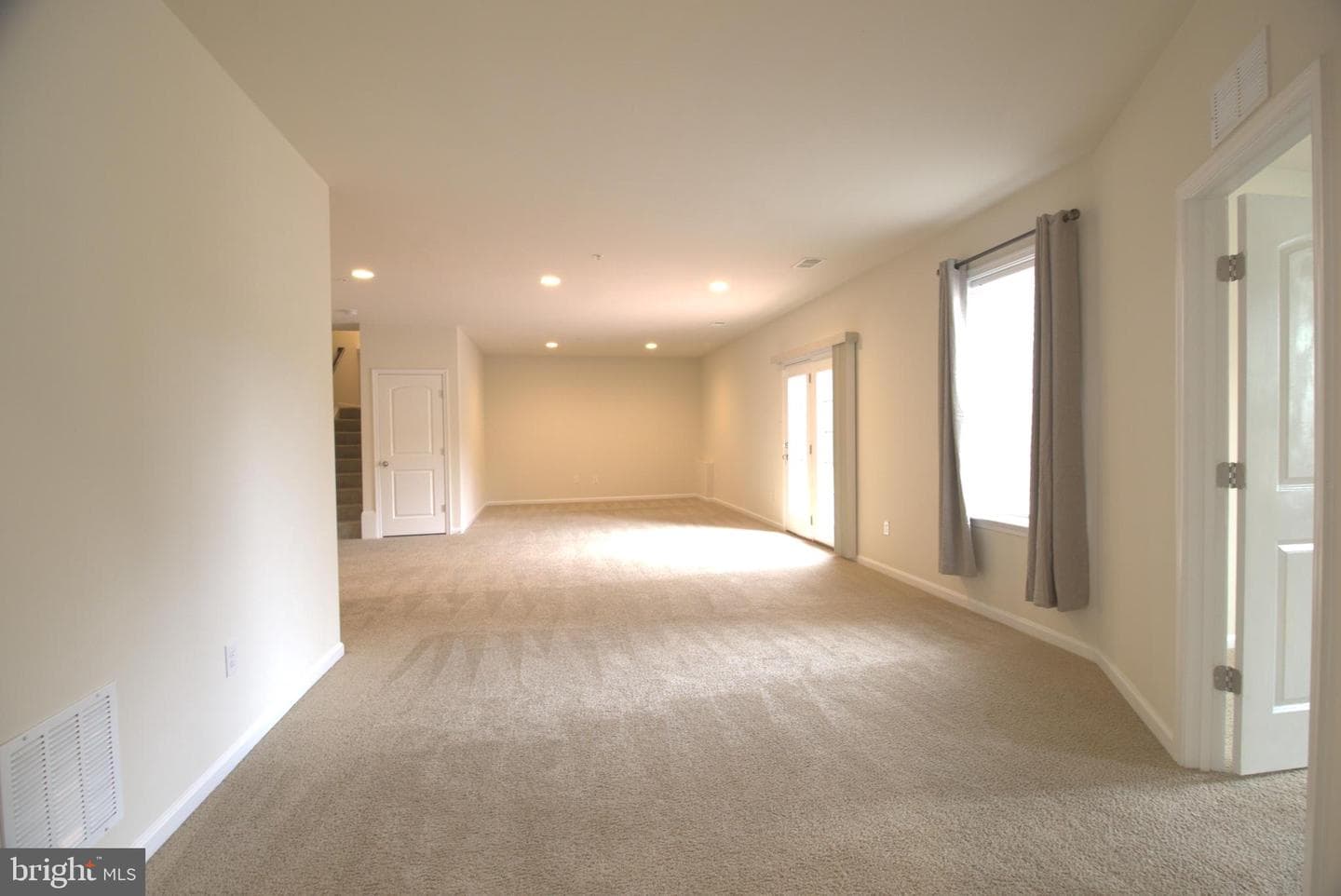 9108 Glenarden Parkway photo 57