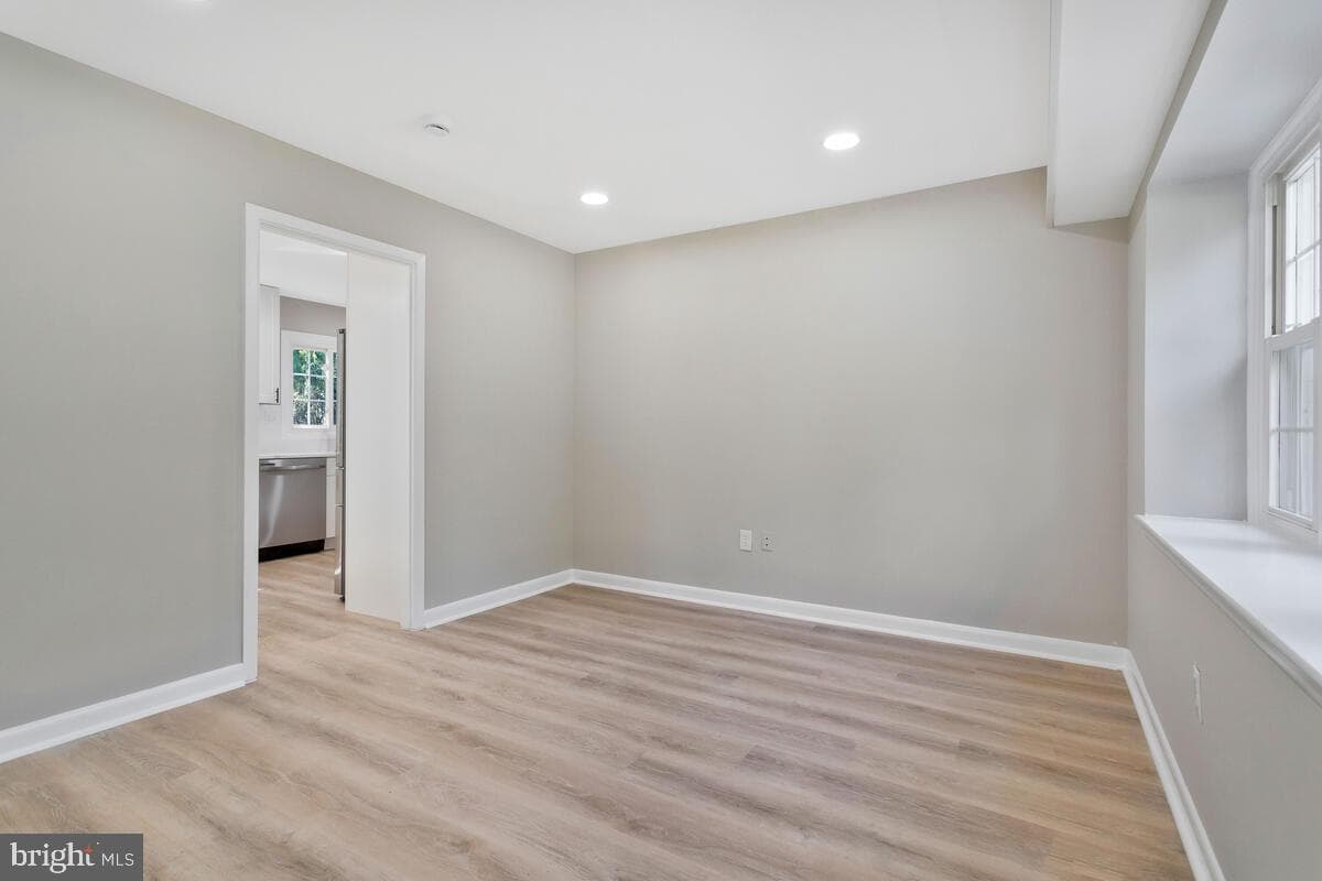 2502 Kinderbrook Lane photo 9