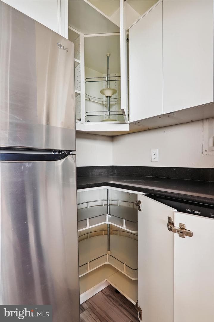 1836 Metzerott Road #923 photo 13