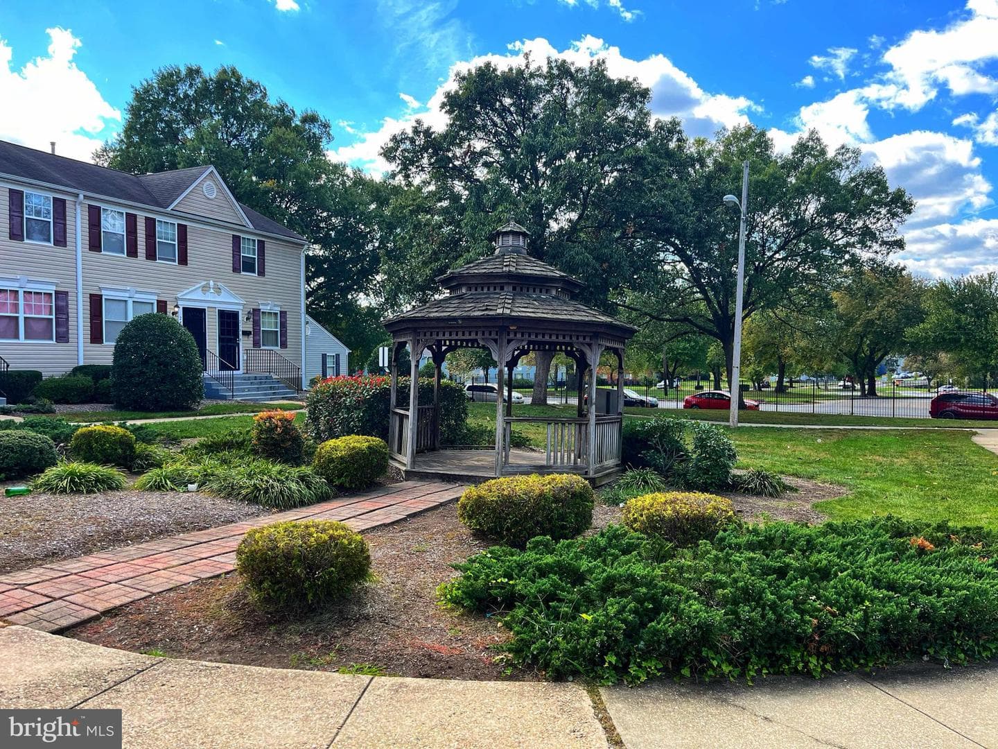 2515 Kent Town Place #b photo 2