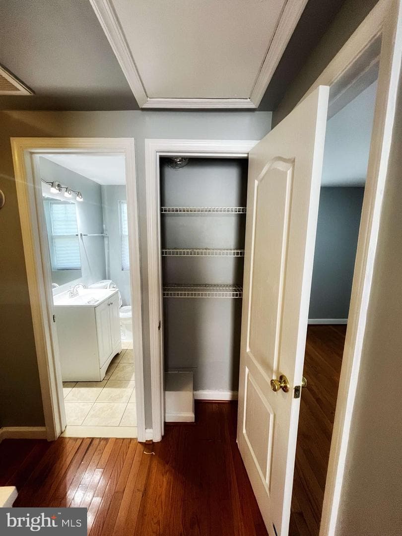 2515 Kent Town Place #b photo 32