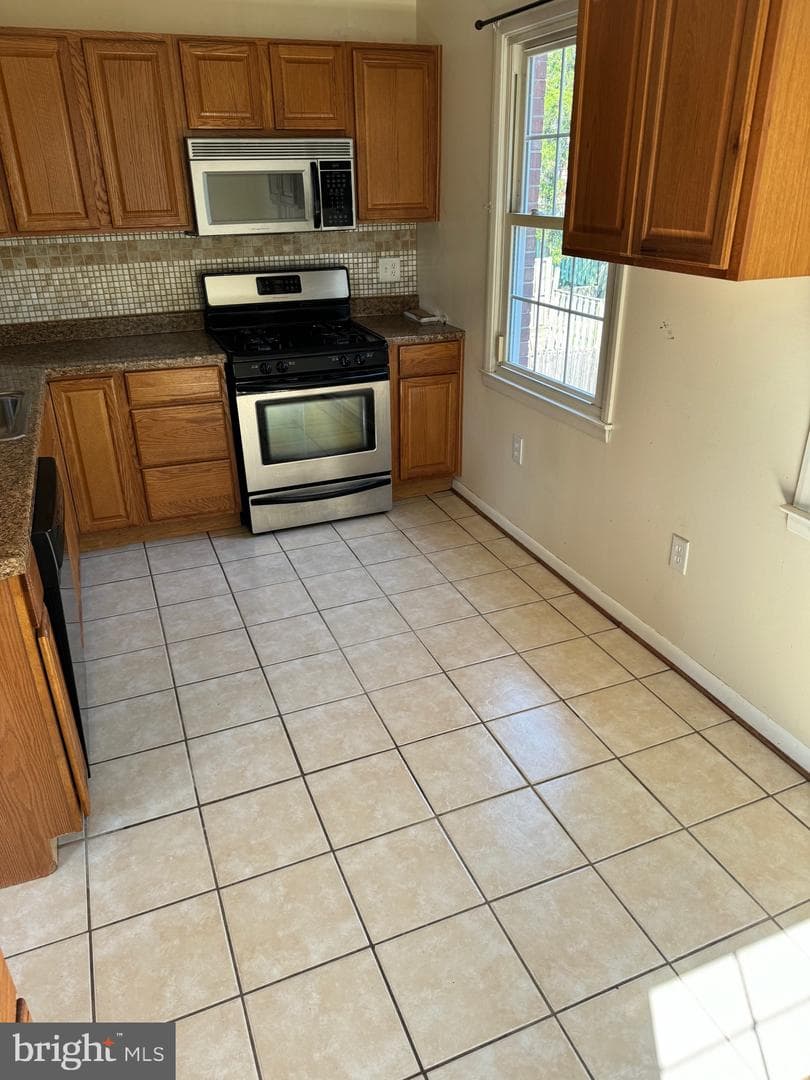 8219 Imperial Drive #2-F photo 11