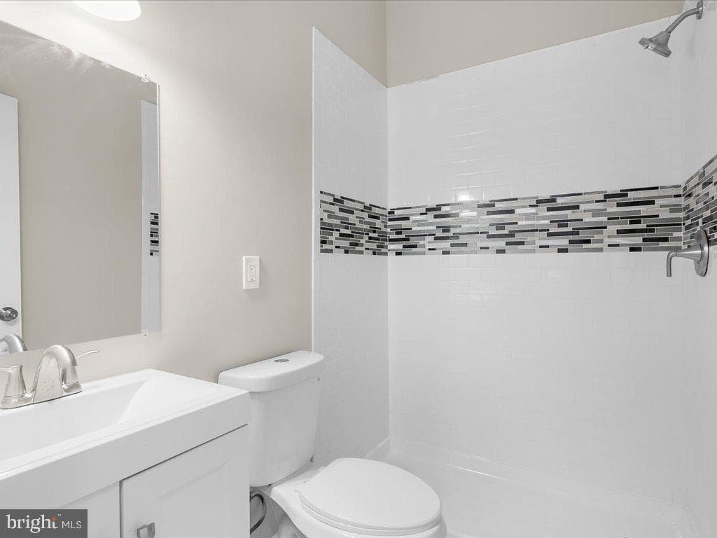 1208 Elfin Avenue photo 16