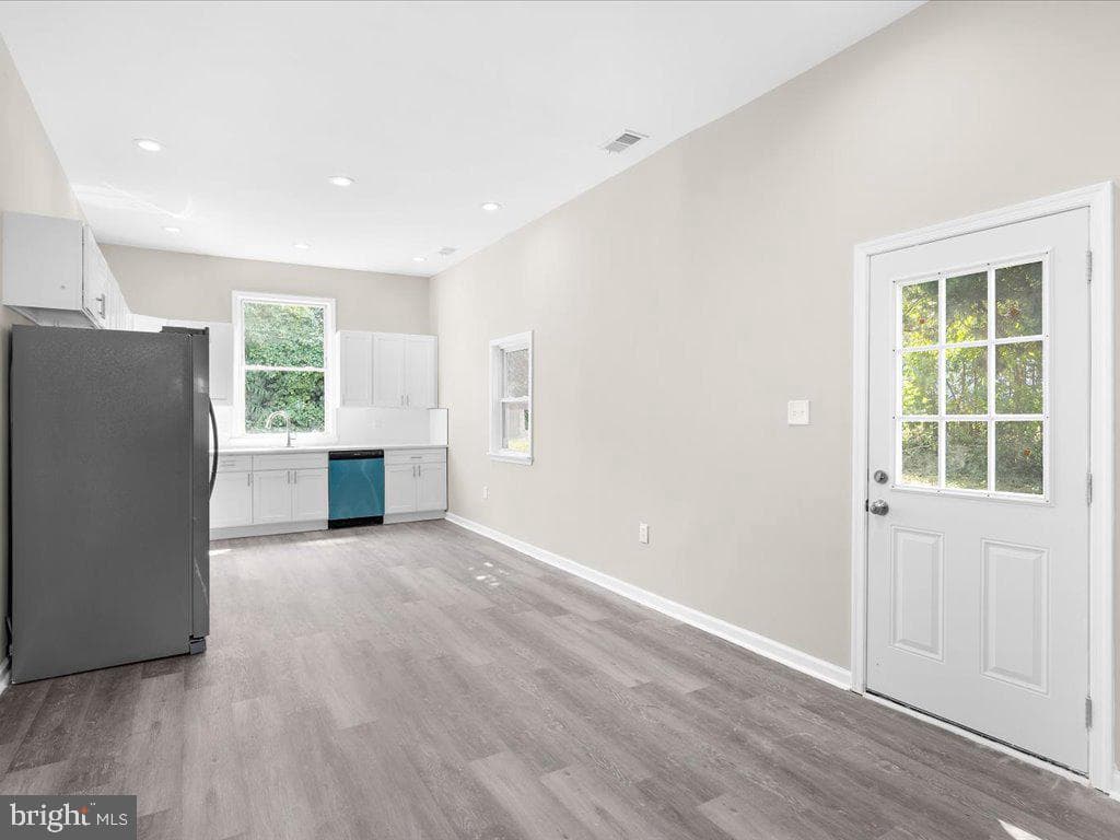 1208 Elfin Avenue photo 7